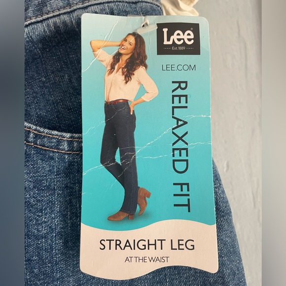 Lee relaxed fit straight leg jean - Picture 2 of 10